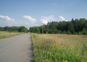 Массив 40 га в окружении леса, рядом с КП Горки-гольф-курорт.