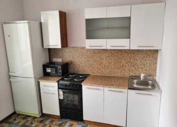 2-к квартира, 60 м2, 1/10 эт.