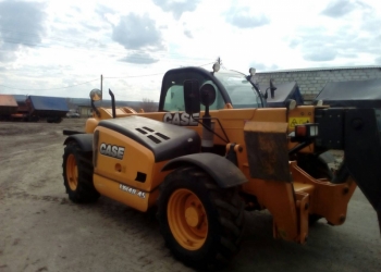 Погрузчик телескопический CASE TX140-45