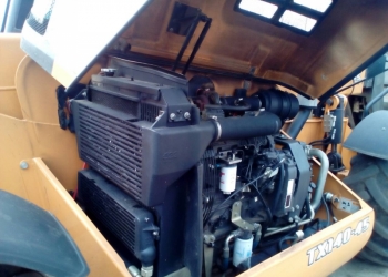 Погрузчик телескопический CASE TX140-45