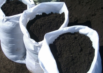 Земля в мешках