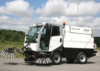 Вакуумно-щёточный подметальщик ВКМ 2020 (аналог Bucher CityCat)