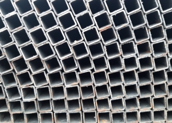 Профильные трубы 15х15х1,5