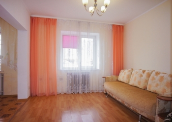 2-к квартира, 52 м2, 1/2 эт.