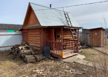 Продается Дом, с участком и всеми вещами.