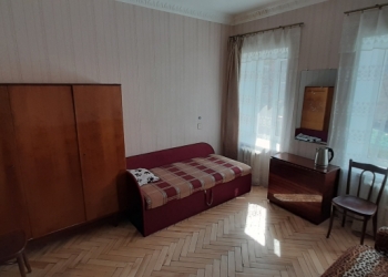 Комната в 3-к 15 м2, 3 эт. дом