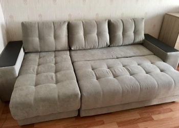Диван