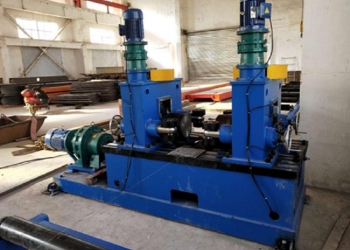 Продам листоправильную и сортоправильную машину