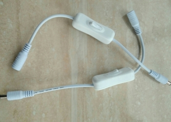 Выключатель с разъемами DC Папа и мама для светодиодной ленты