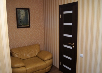 Установка межкомнатных дверей