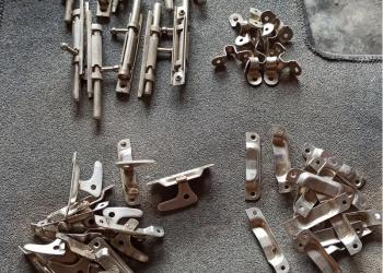 Шпингалеты новые