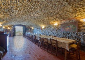 Облицовка диким камнем