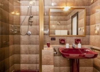 Укладка плитки в ванных