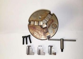 Токарный патрон