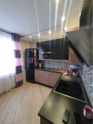2-к квартира, 53 м2, 8/10 эт.