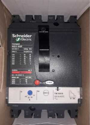 Schneider Electric Compact