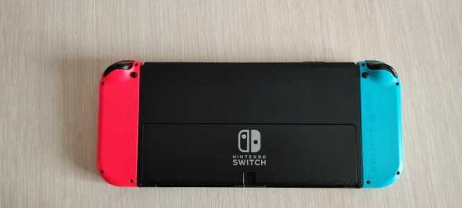  Nintendo Switch OLED 64   
