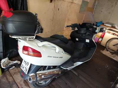  SUZUKI SKYWAVE 650 LX