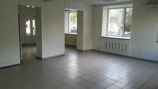 Сдается в аренду торговое помещение 71.3 м.кв.