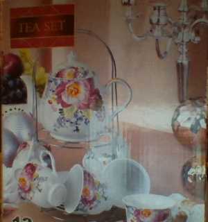 Чайный сервиз на 6 персон