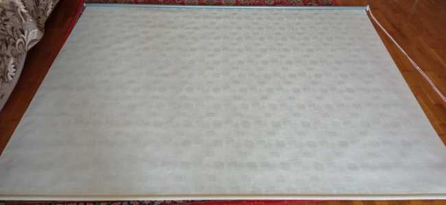 Штора рулонная б/у