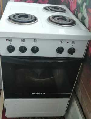 Продам электроплиту.