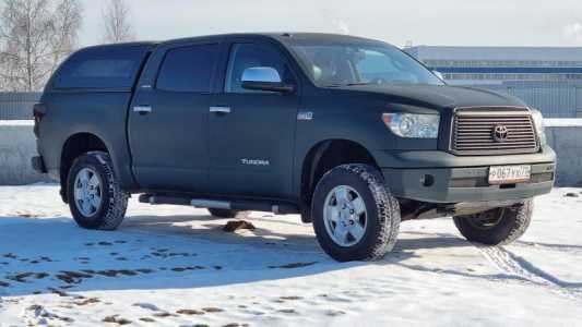 Toyota Tundra, 2010