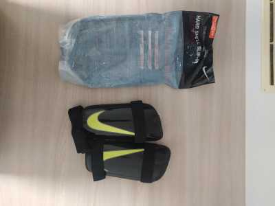 Щитки футбольные,Nike