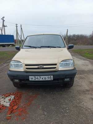 Chevrolet Niva, 2005