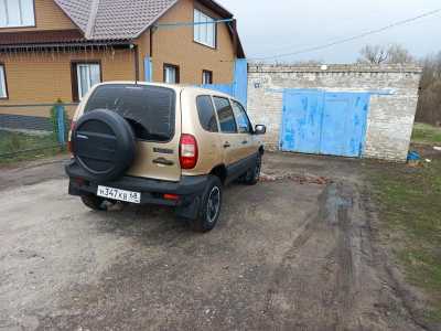 Chevrolet Niva, 2005