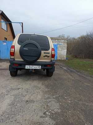 Chevrolet Niva, 2005