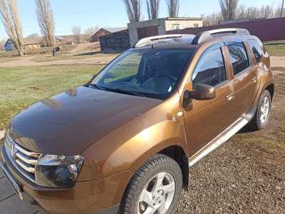 Renault Duster, 2012