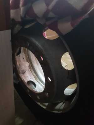 Колесо на фуруR22.5