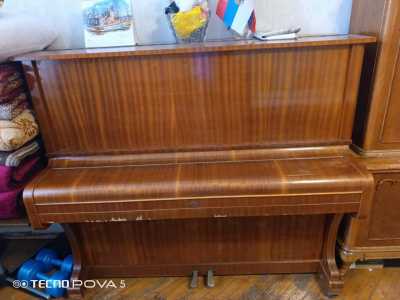 Пианино Лира