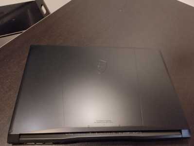 Игровой ноутбук msi katana 17 B12V
