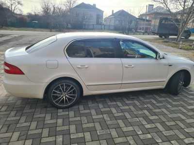 Skoda Superb, 2012