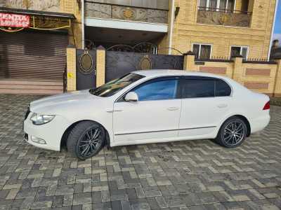 Skoda Superb, 2012