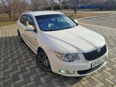 Skoda Superb, 2012