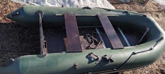 Продам лодку пвх" Гольфстрим"