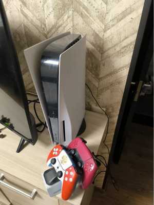 Продам массажное кресло ergonova 2, плюс ps5 +vr2 и игры саккаунтом .