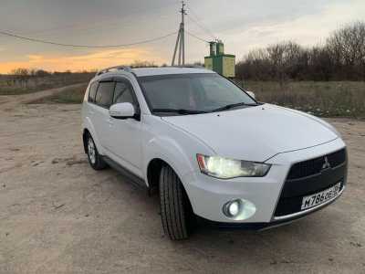 Mitsubishi Outlander, 2010