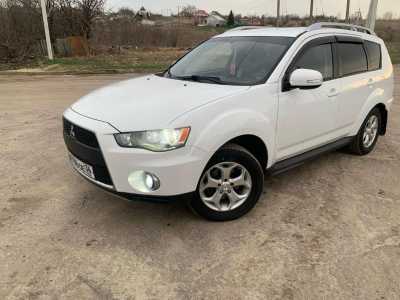 Mitsubishi Outlander, 2010