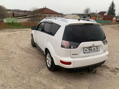 Mitsubishi Outlander, 2010