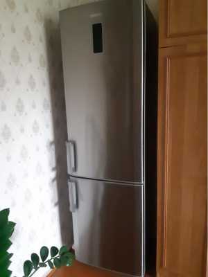Продам холодильник