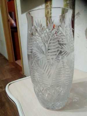 Ваза хрустальная