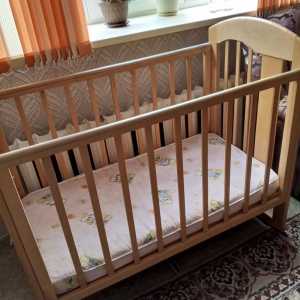 Детская кроватка