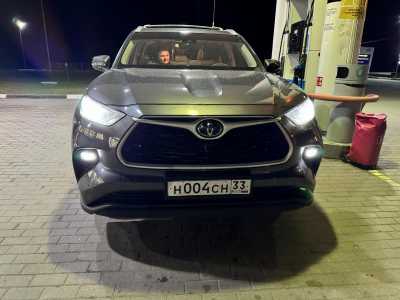 Toyota Highlander, 2022