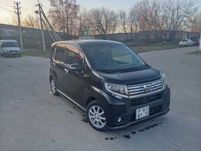Автомобиль duihatsu move 0.7 52 л. С