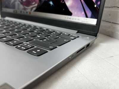 Новый ноутбук Lenovo SSD 1000gb/4ядра