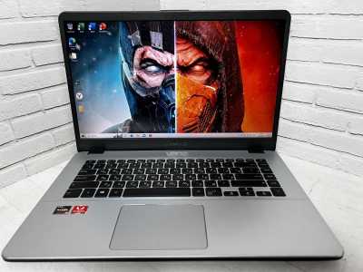 Современный ноутбук Asus с ярким экраном